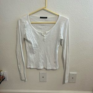 Brandy melville eyelet shirt